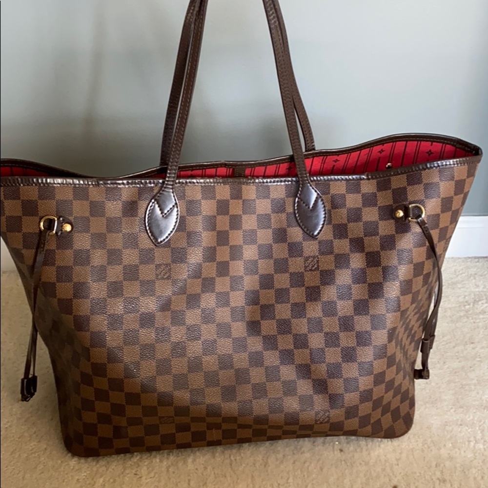 Louis Vuitton Neverfull GM size